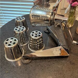 Saladmaster Salad Cutting Machine